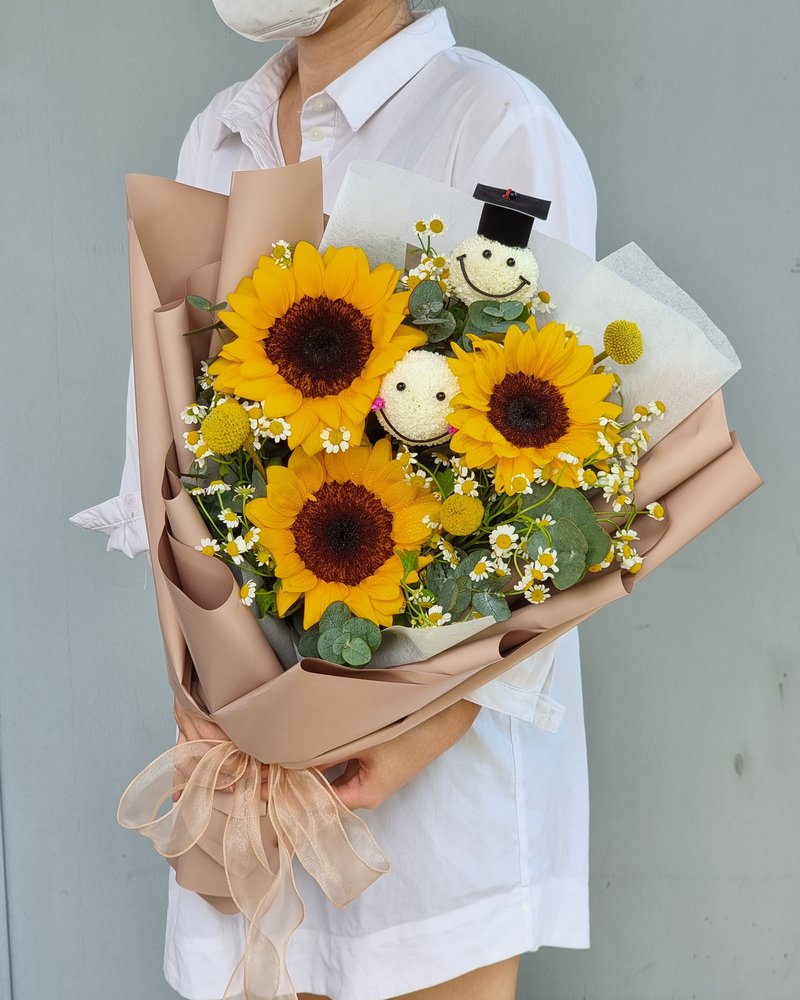 Congratulations Bouquets No. 3, arranged by ChorPhaka Florist