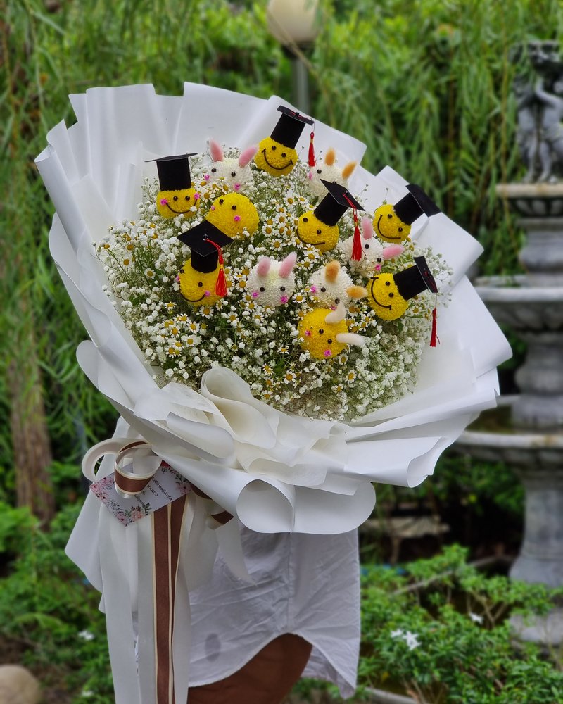 Congratulations Bouquets No. 11, arranged by ChorPhaka Florist