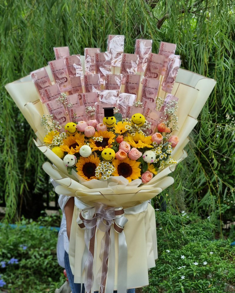 Congratulations Bouquets No. 16, arranged by ChorPhaka Florist