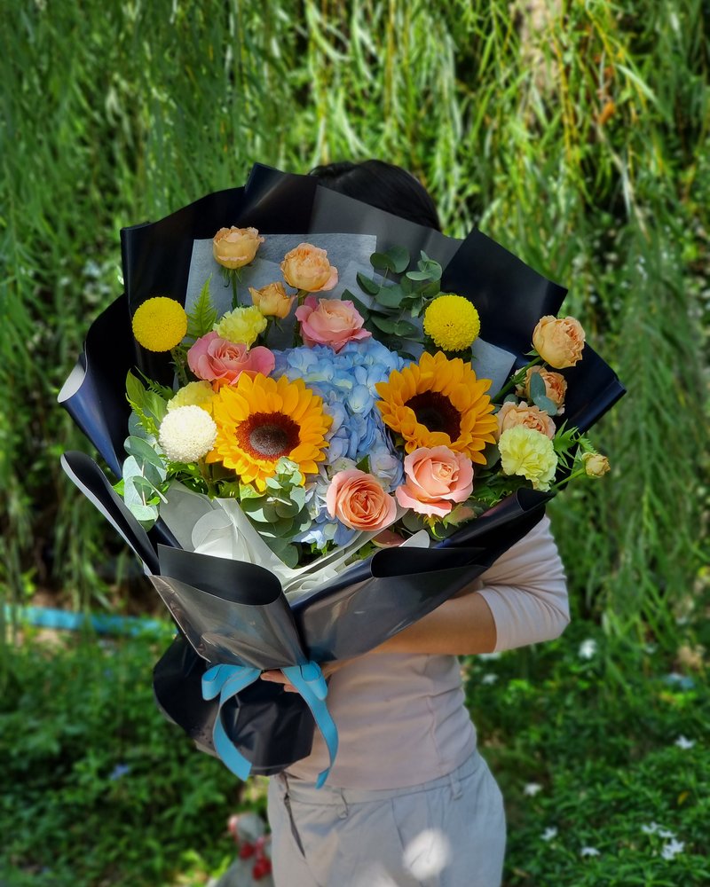 Congratulations Bouquets No. 20, arranged by ChorPhaka Florist