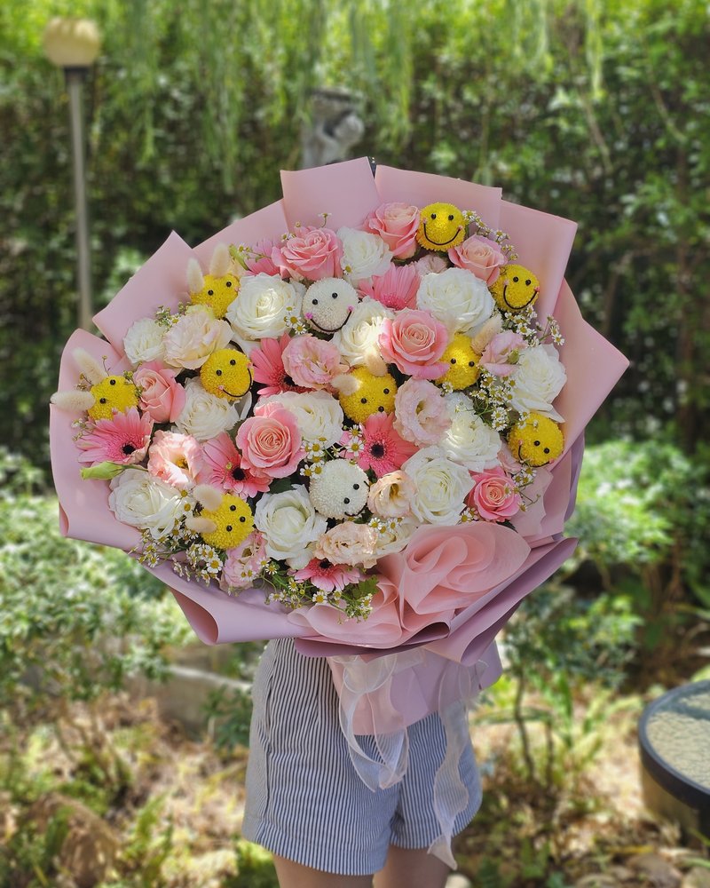 Congratulations Bouquets No. 37, arranged by ChorPhaka Florist