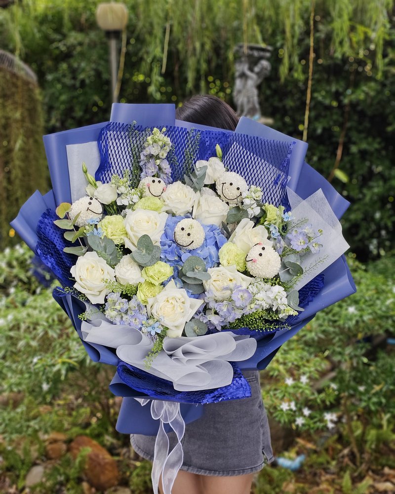 Congratulations Bouquets No. 38, arranged by ChorPhaka Florist