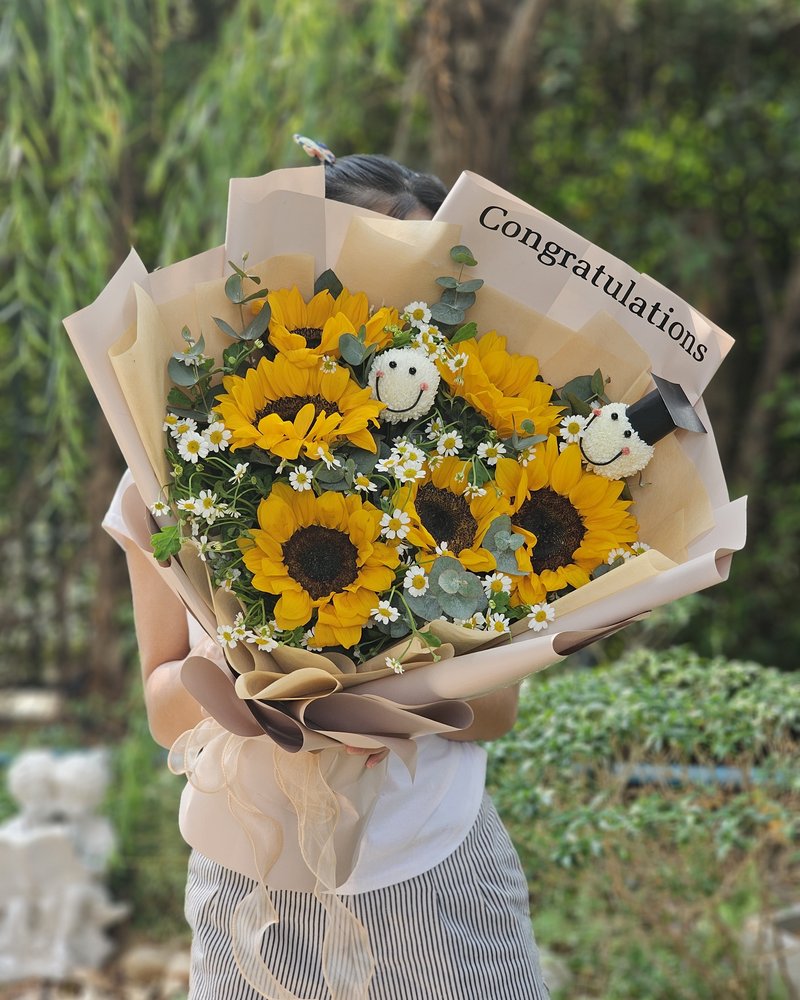 Congratulations Bouquets No. 42, arranged by ChorPhaka Florist