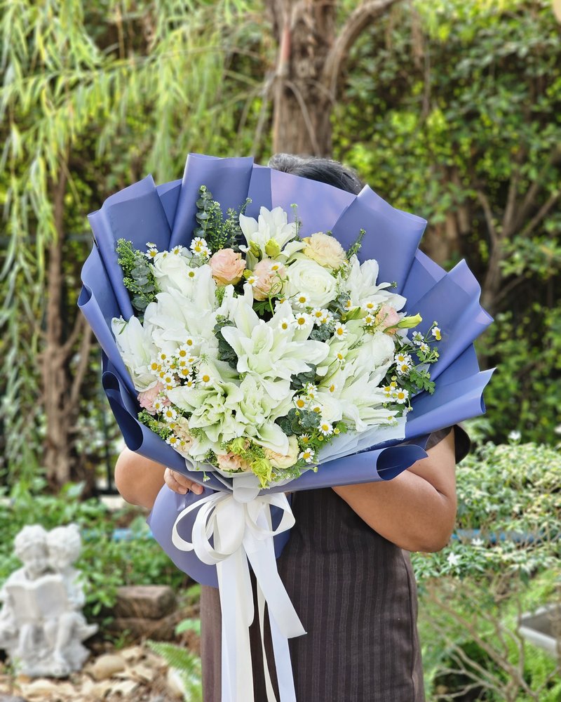 Congratulations Bouquets No. 48, arranged by ChorPhaka Florist