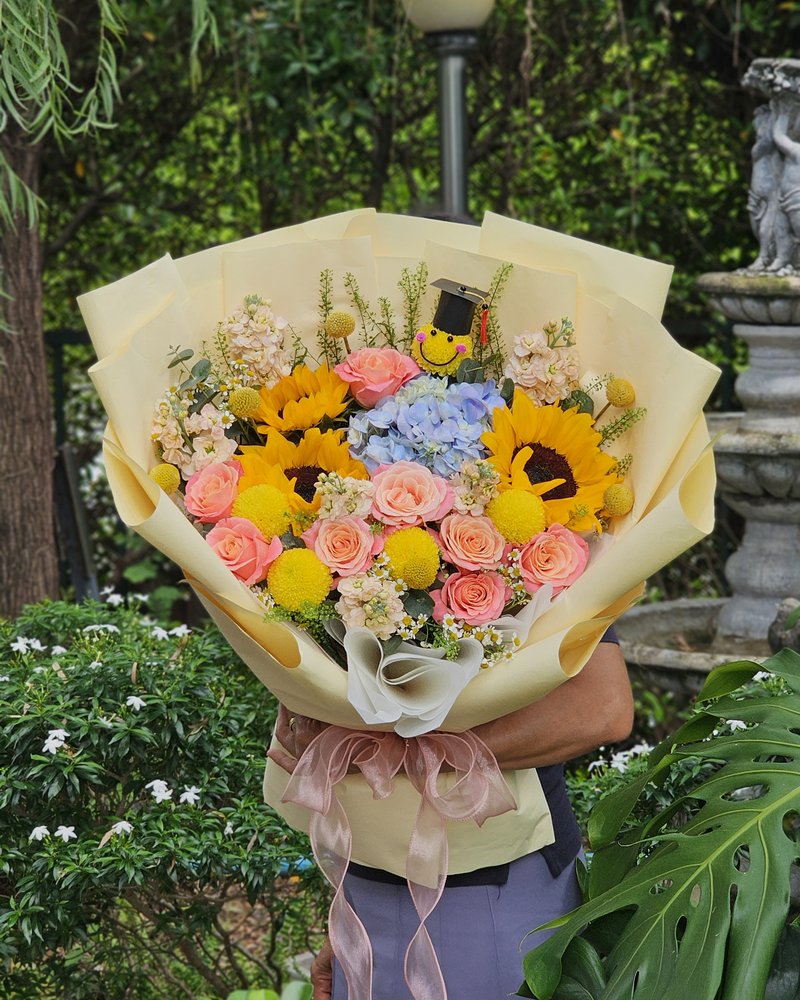 Congratulations Bouquets No. 54, arranged by ChorPhaka Florist