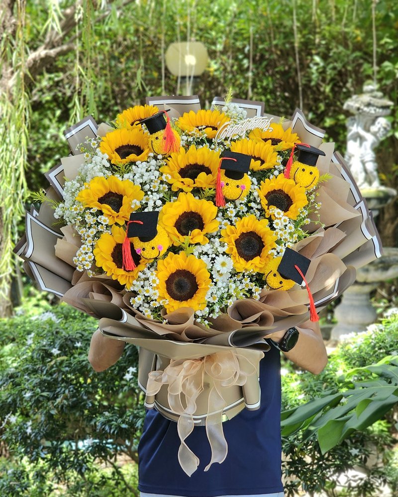 Congratulations Bouquets No. 68, arranged by ChorPhaka Florist