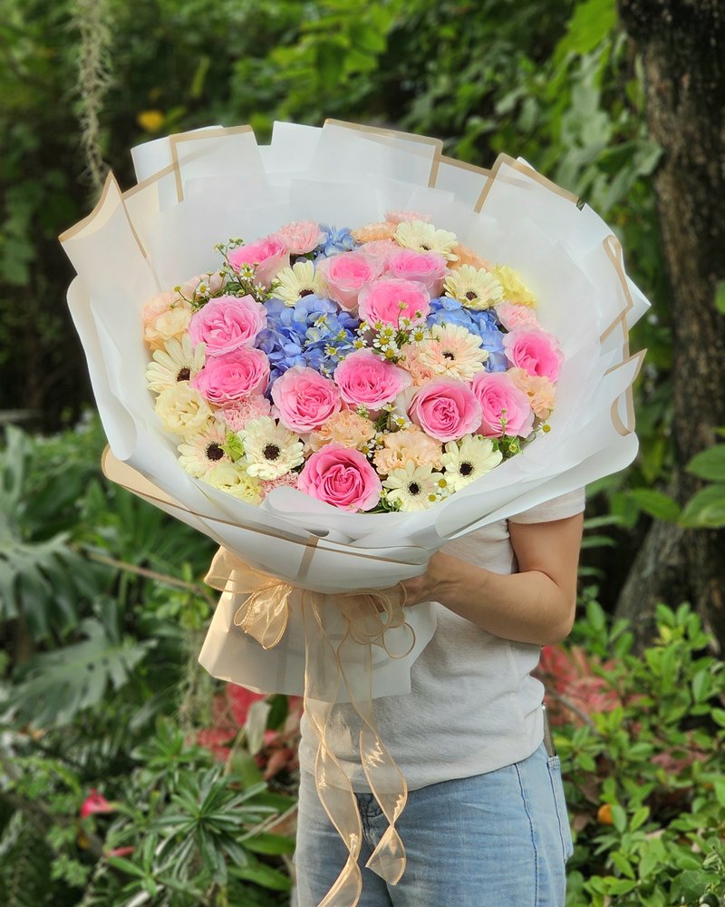 Congratulations Bouquets No. 76, arranged by ChorPhaka Florist