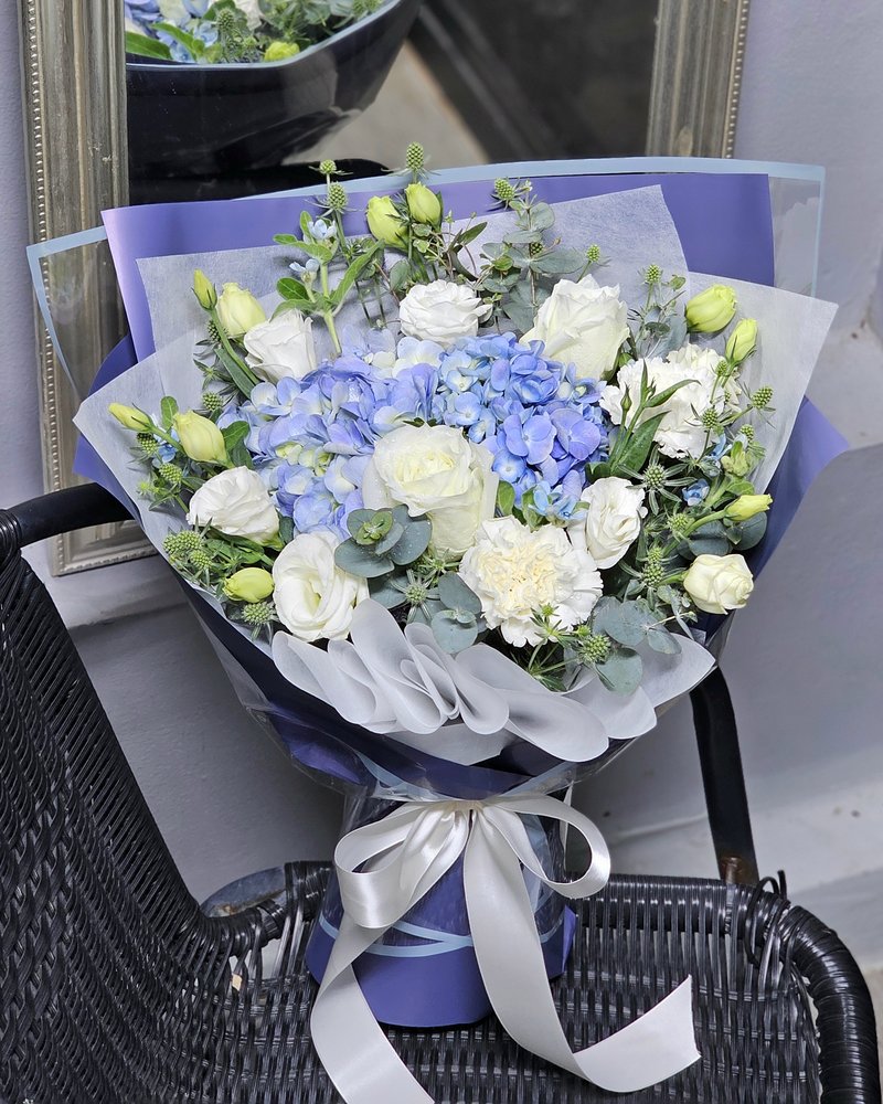 Congratulations Bouquets No. 82, arranged by ChorPhaka Florist
