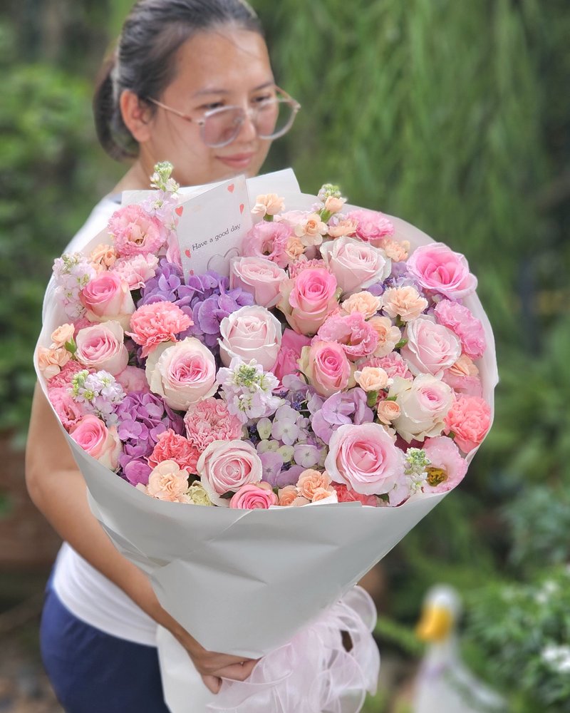 Congratulations Bouquets No. 100, arranged by ChorPhaka Florist