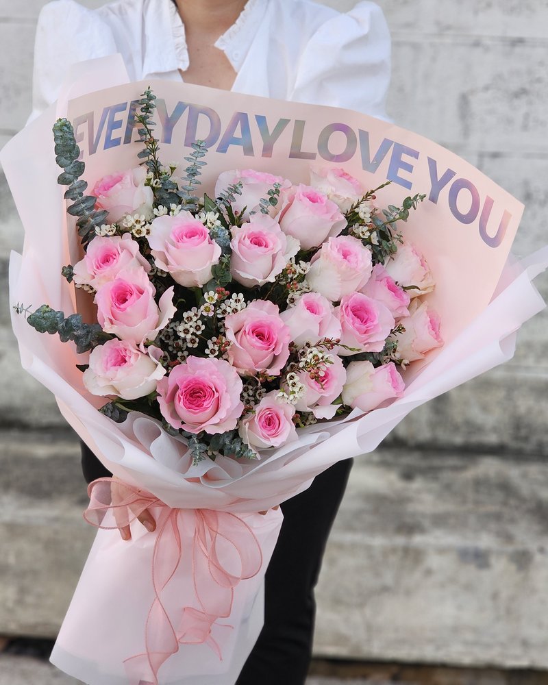 Fresh Flower Bouquets No. 5, arranged by ChorPhaka Florist