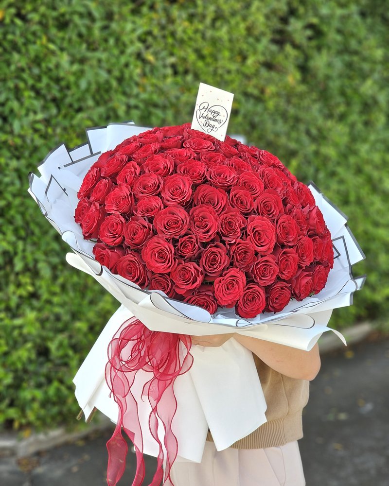 Fresh Flower Bouquets No. 7, arranged by ChorPhaka Florist