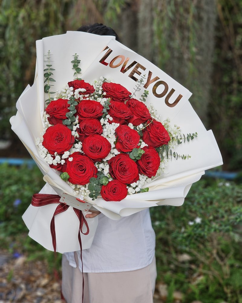 Fresh Flower Bouquets No. 12, arranged by ChorPhaka Florist