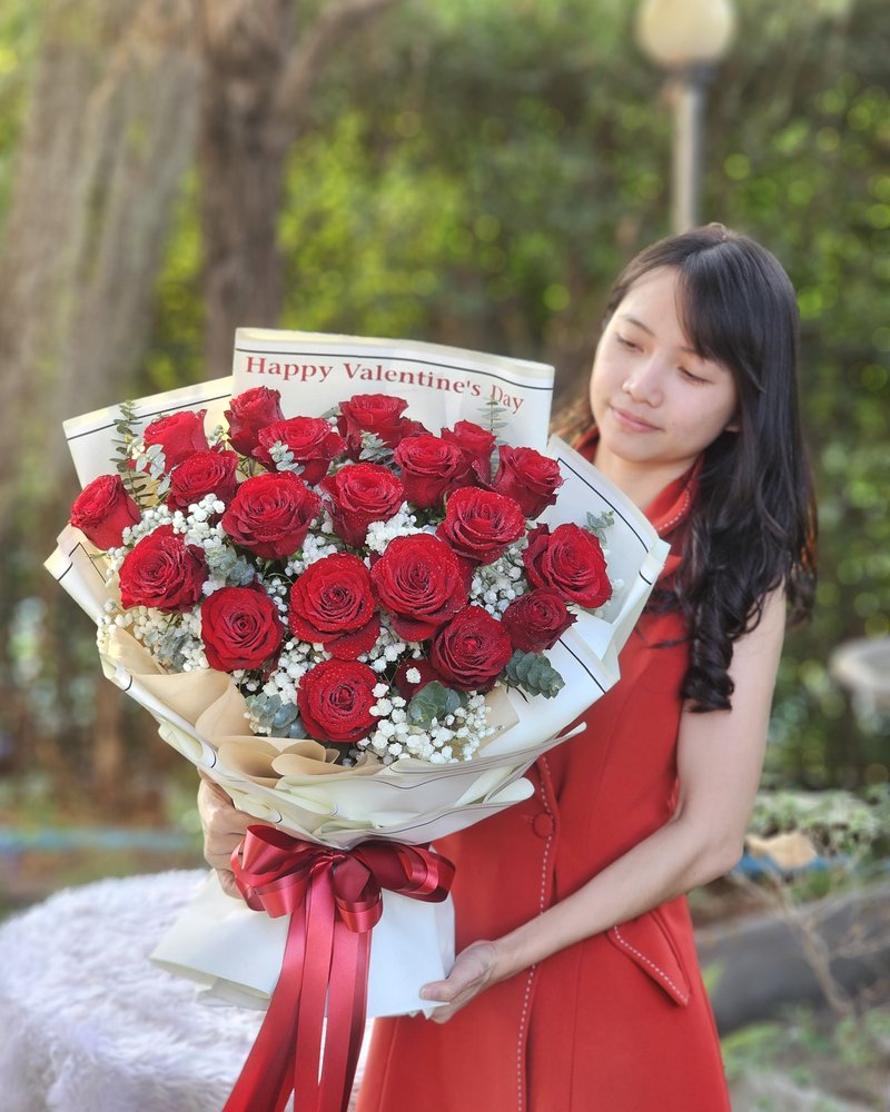 Fresh Flower Bouquets No. 20, arranged by ChorPhaka Florist