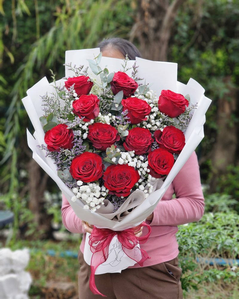 Fresh Flower Bouquets No. 28, arranged by ChorPhaka Florist