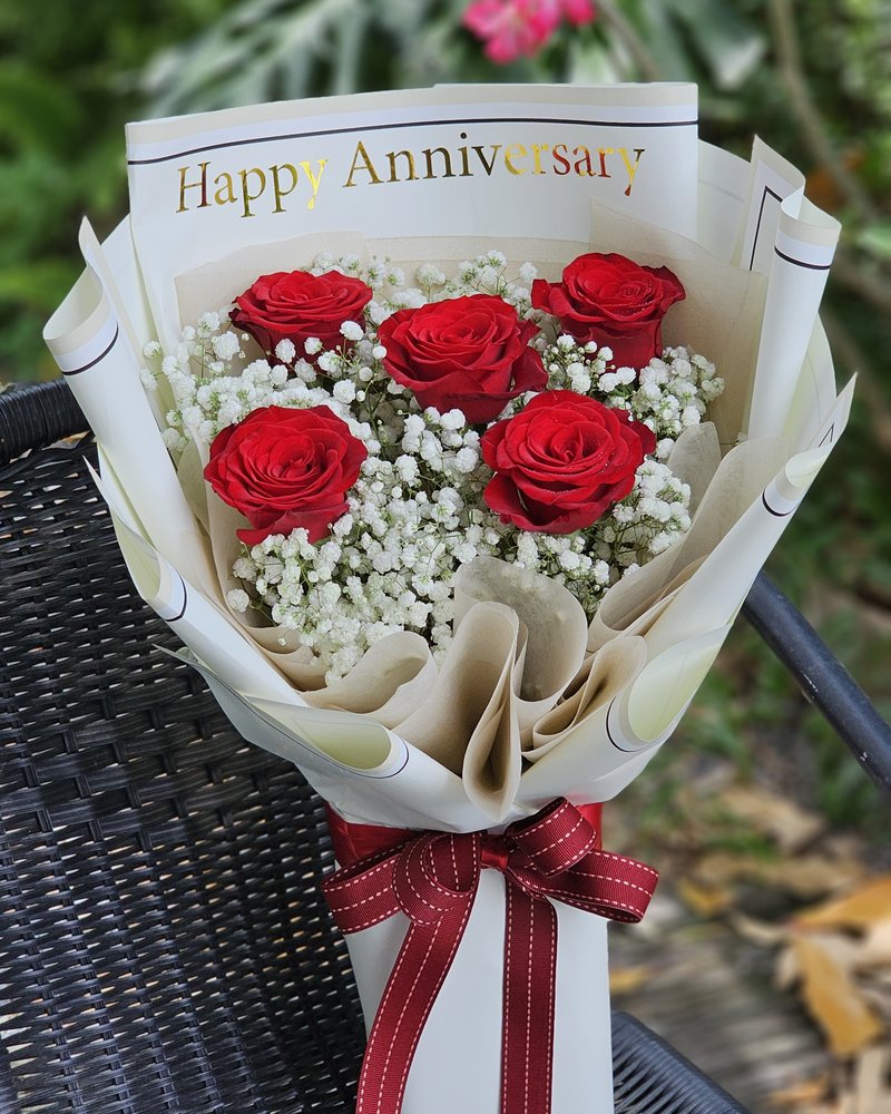 Fresh Flower Bouquets No. 40, arranged by ChorPhaka Florist