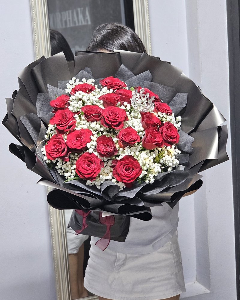 Fresh Flower Bouquets No. 44, arranged by ChorPhaka Florist