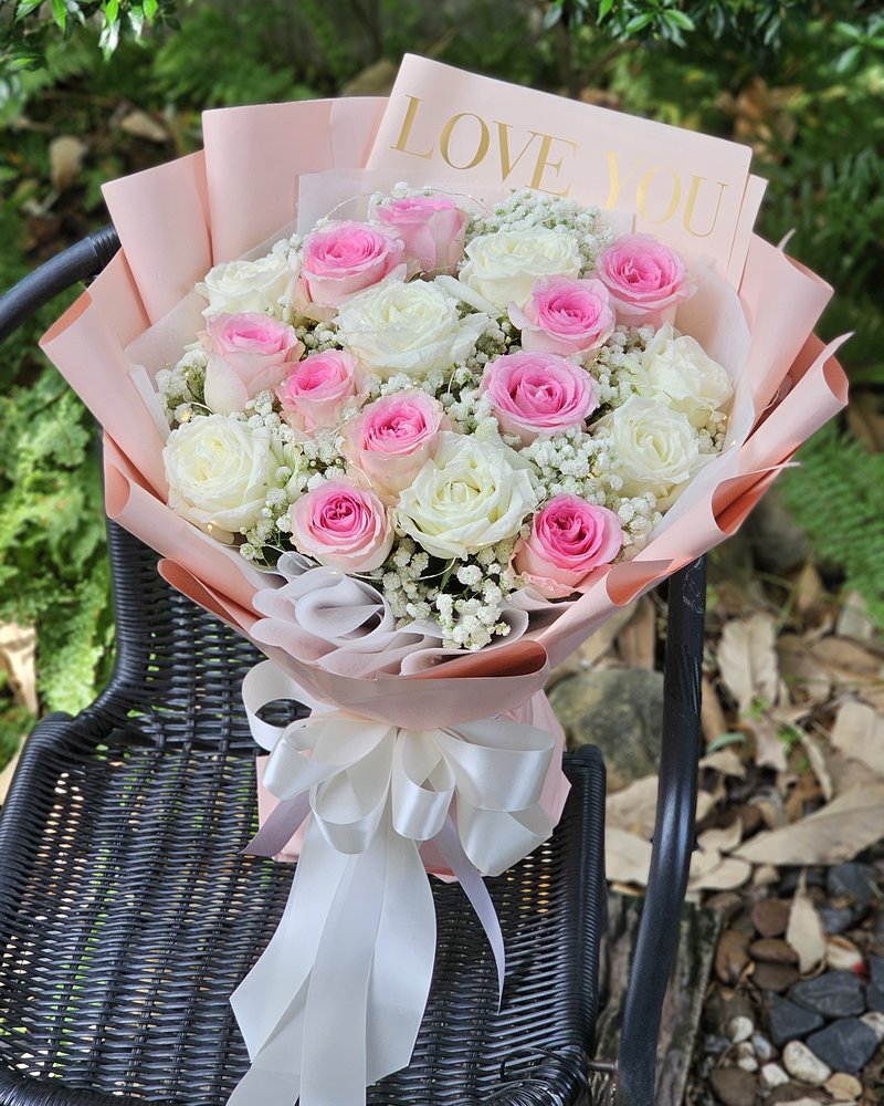 Fresh Flower Bouquets No. 46, arranged by ChorPhaka Florist