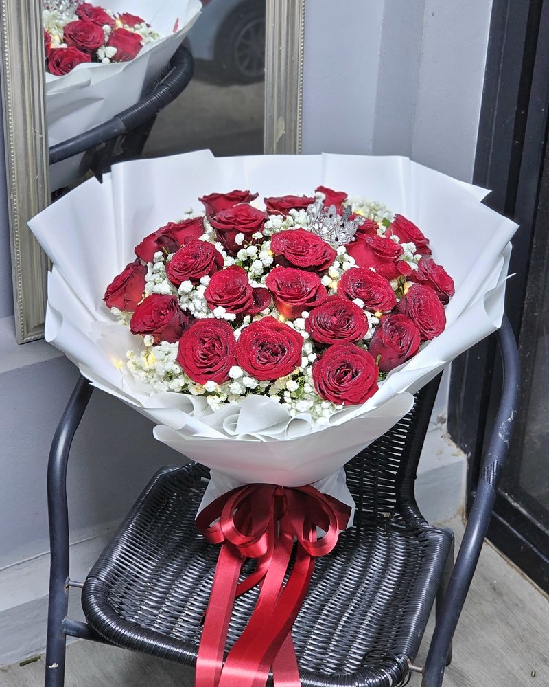 Fresh Flower Bouquets No. 54, arranged by ChorPhaka Florist
