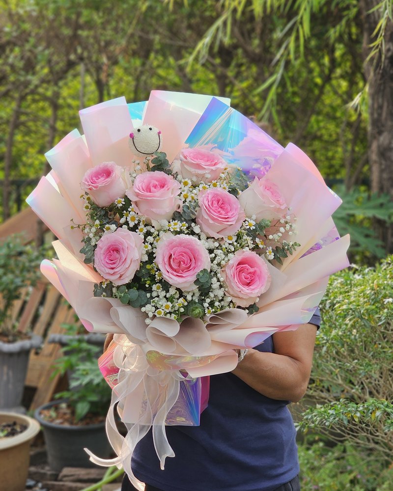 Fresh Flower Bouquets No. 60, arranged by ChorPhaka Florist