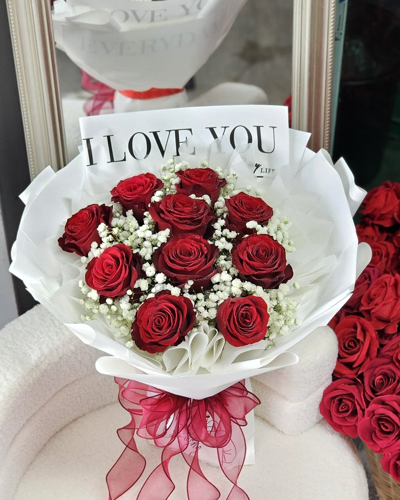 Fresh Flower Bouquets No. 62, arranged by ChorPhaka Florist