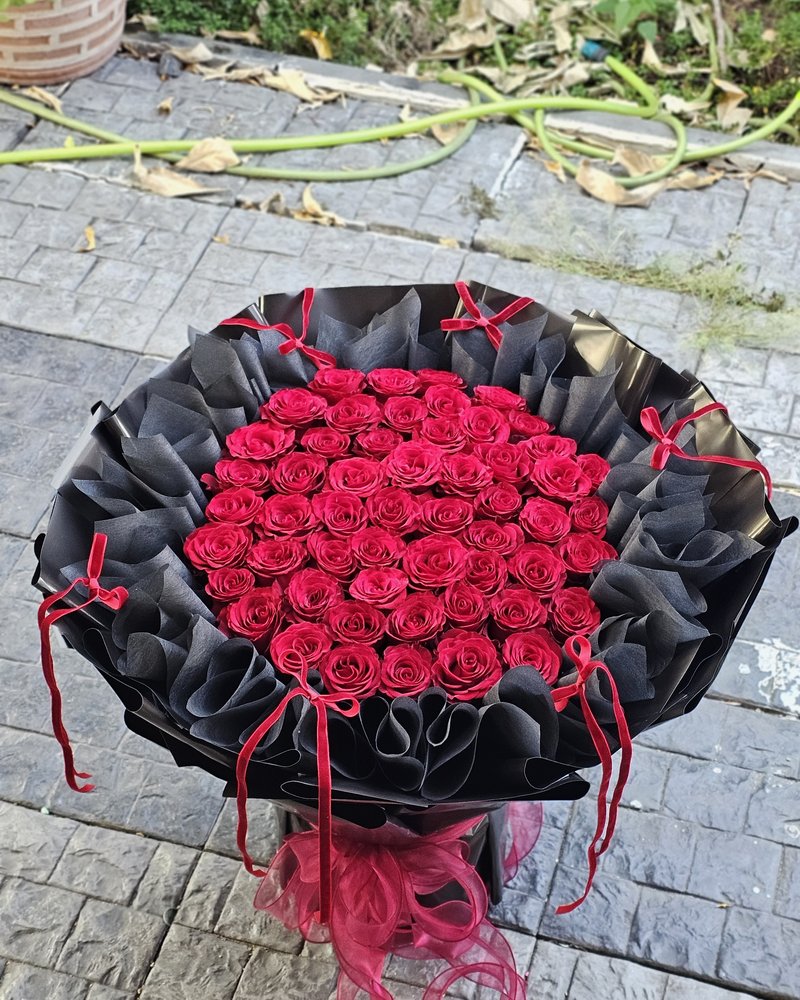 Fresh Flower Bouquets No. 69, arranged by ChorPhaka Florist
