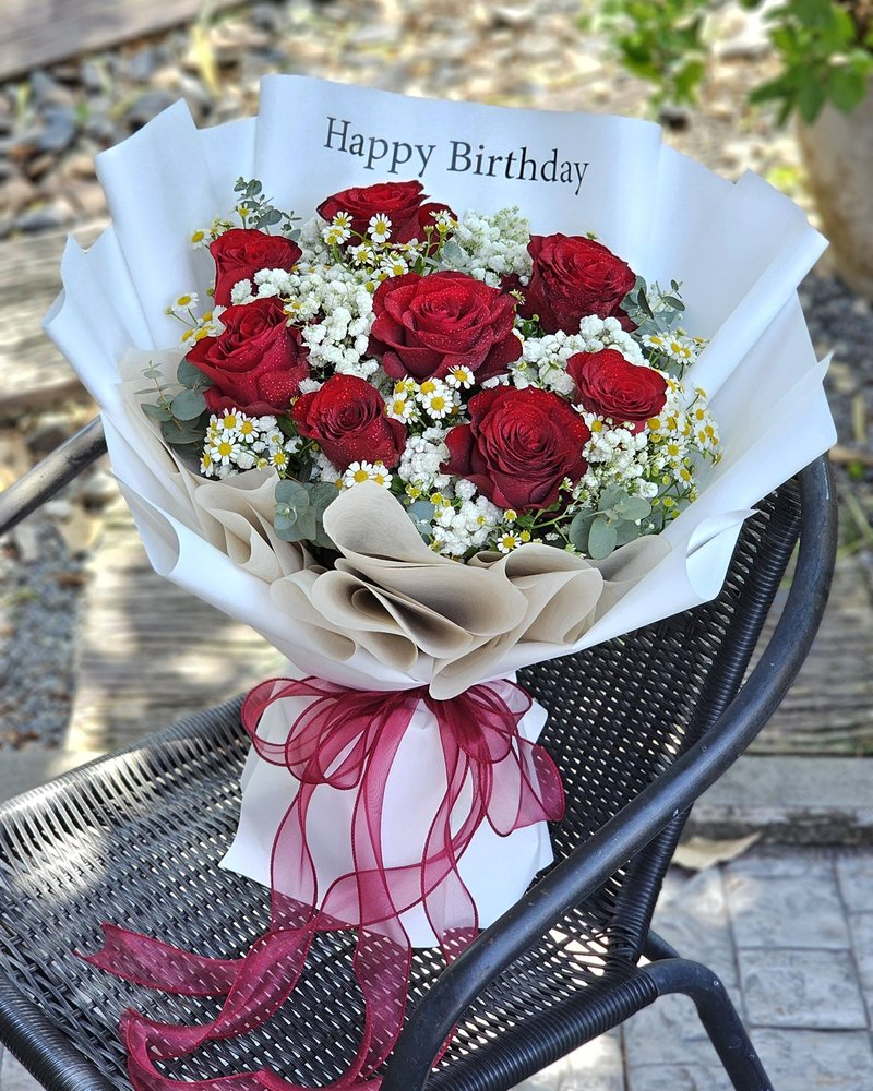 Fresh Flower Bouquets No. 74, arranged by ChorPhaka Florist