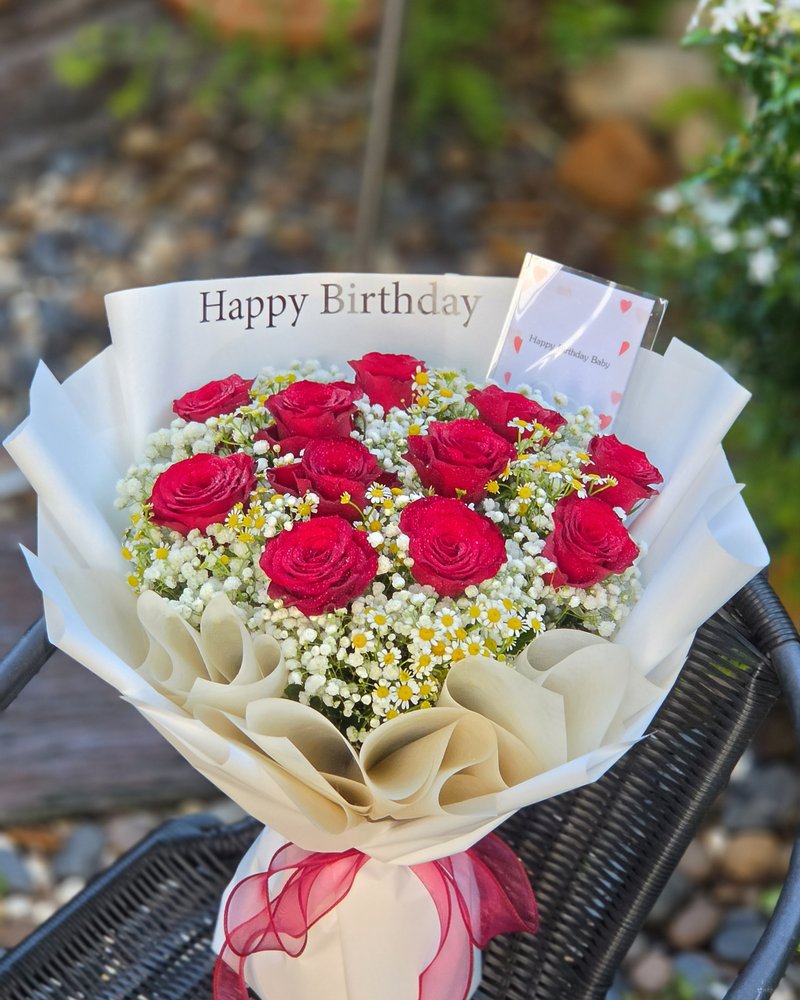 Fresh Flower Bouquets No. 86, arranged by ChorPhaka Florist