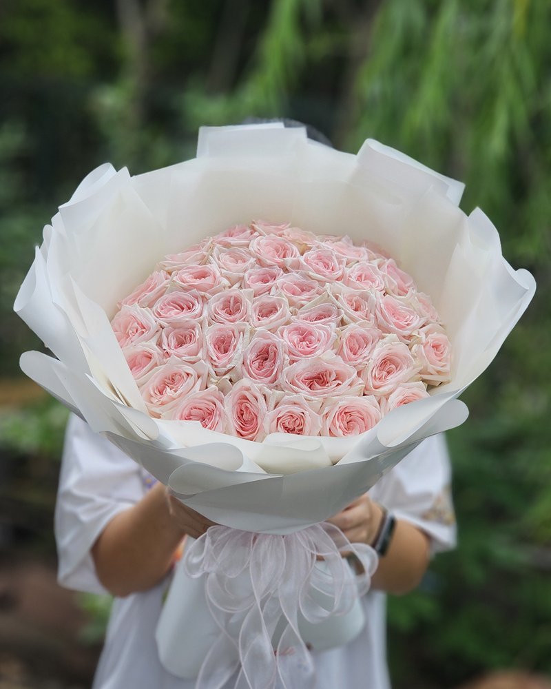 Fresh Flower Bouquets No. 88, arranged by ChorPhaka Florist