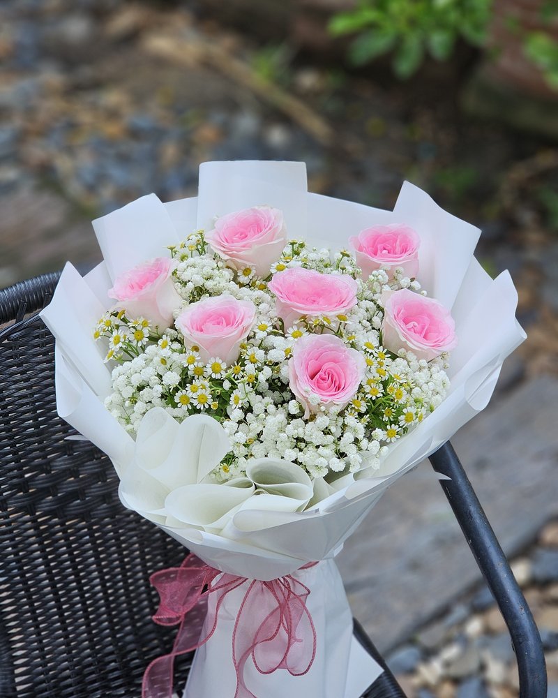 Fresh Flower Bouquets No. 93, arranged by ChorPhaka Florist