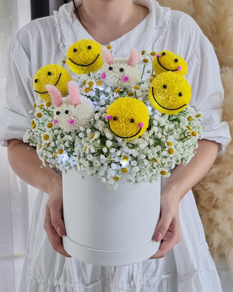 Flower Vases No. 2, arranged by ChorPhaka Florist