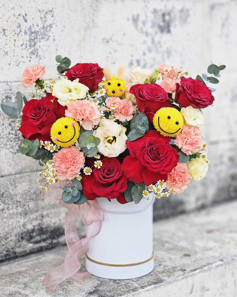 Flower Vases No. 5, arranged by ChorPhaka Florist