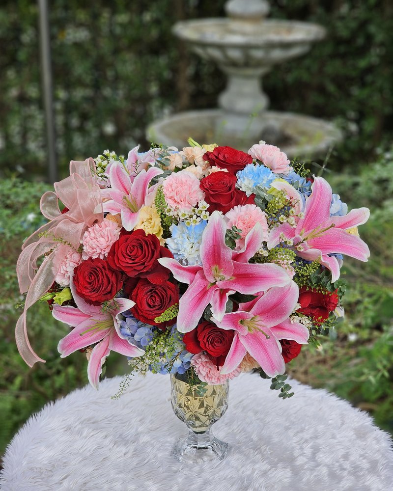 Flower Vases No. 13, arranged by ChorPhaka Florist
