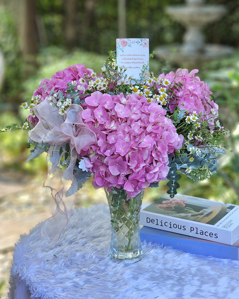 Flower Vases No. 15, arranged by ChorPhaka Florist