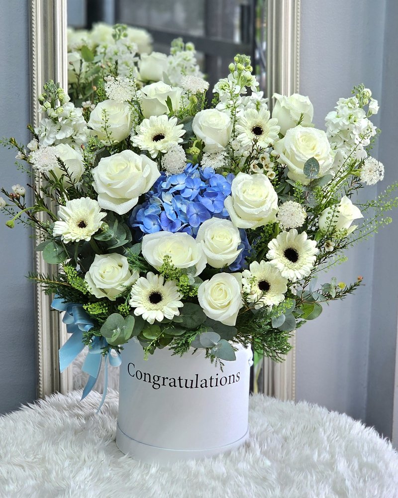 Flower Vases No. 47, arranged by ChorPhaka Florist
