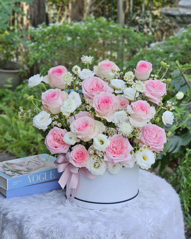 Flower Vases No. 54, arranged by ChorPhaka Florist