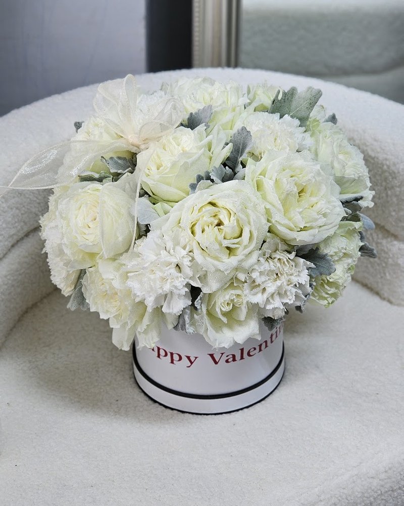 Flower Vases No. 59, arranged by ChorPhaka Florist