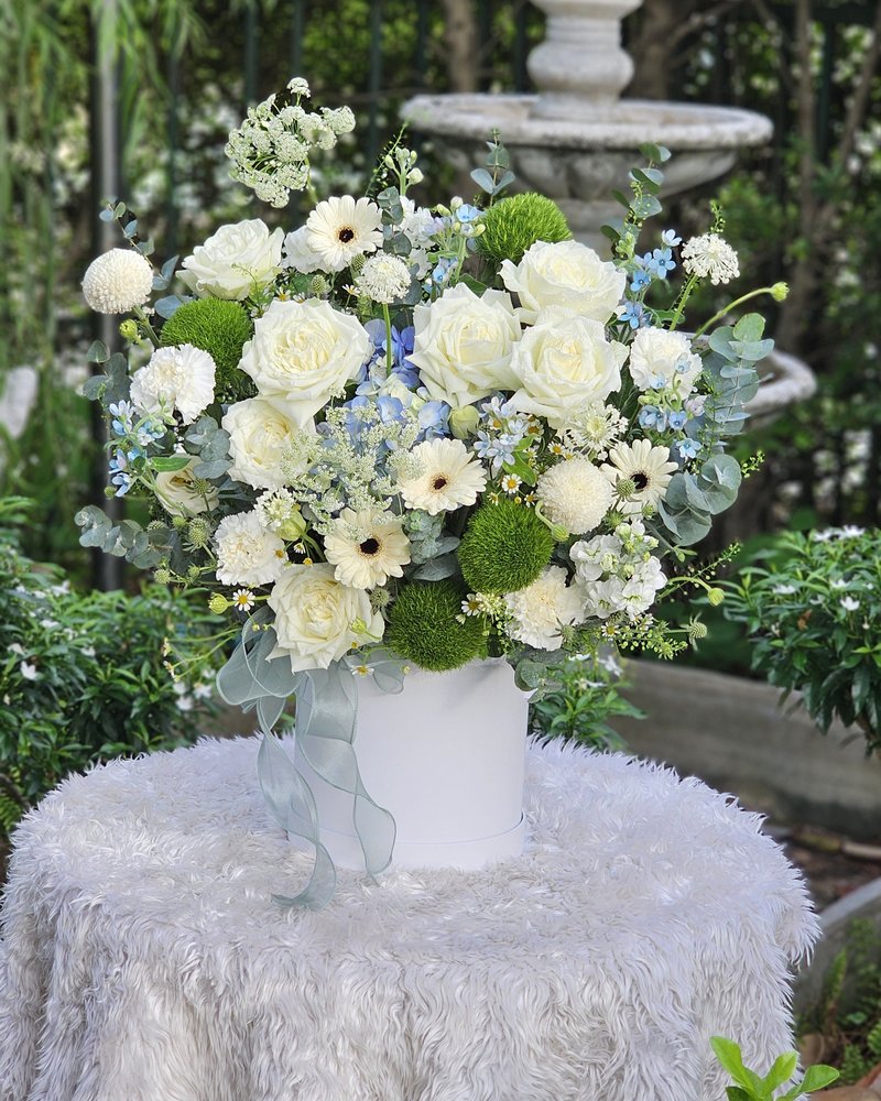 Flower Vases No. 67, arranged by ChorPhaka Florist