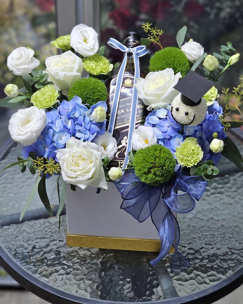 Flower Vases No. 79, arranged by ChorPhaka Florist
